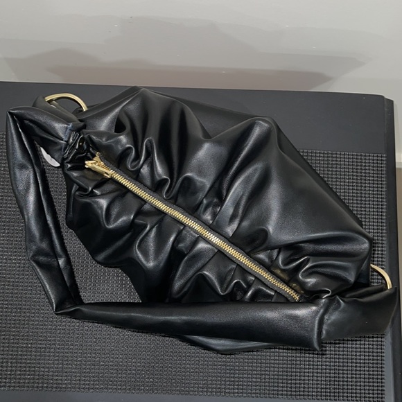 Pleather Puffer Bag - Picture 7 of 9